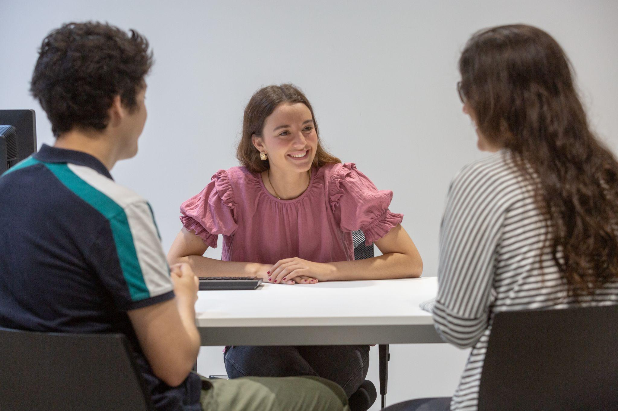 Dinámica de grupo simulada