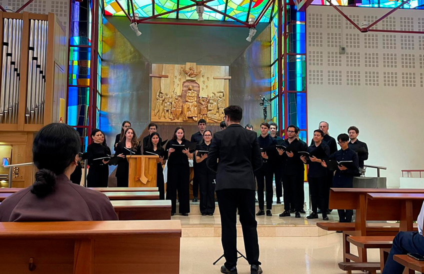 El Coro de Tecnun estrenó su himno en el concierto de primavera
