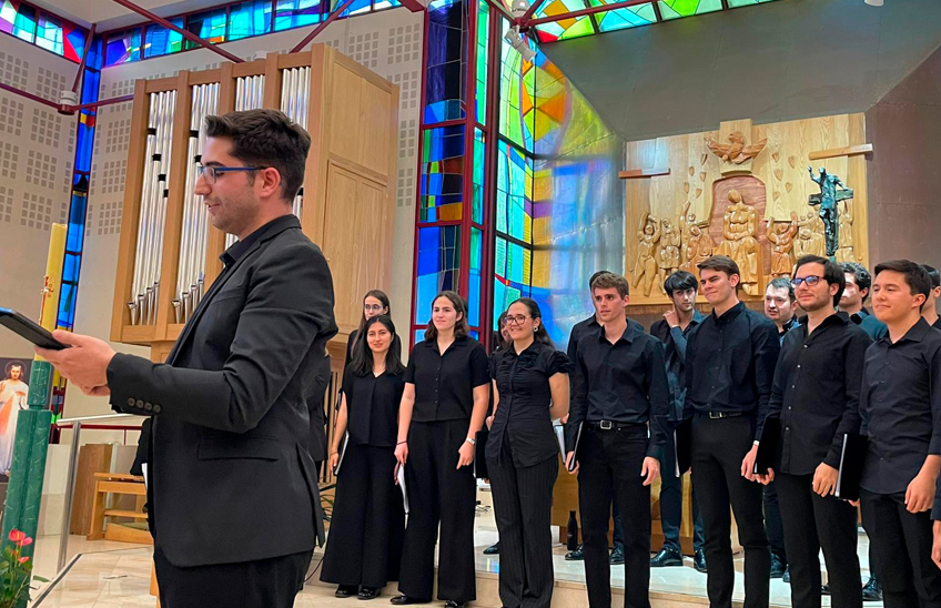 El Coro de Tecnun estrenó su himno en el concierto de primavera
