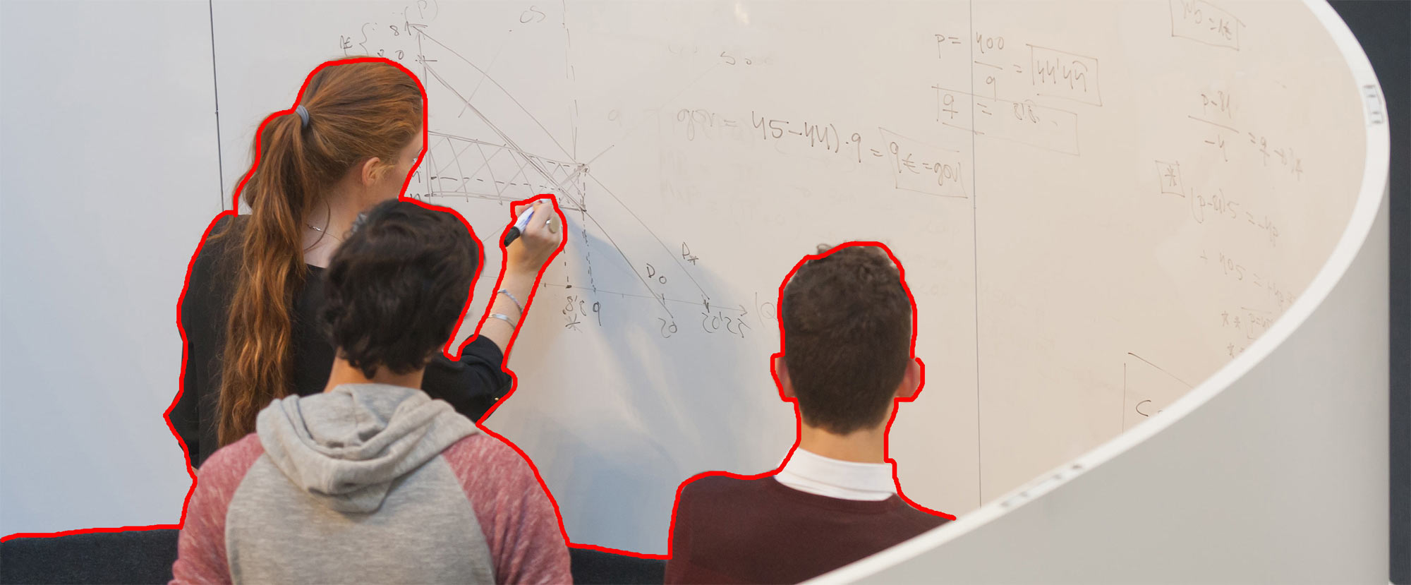 Alumnos del grado en Relaciones Internacionales en clase