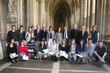 María de la Paz Díaz y Bárbara Martínez, alumnas de la Universidad de Navarra, g